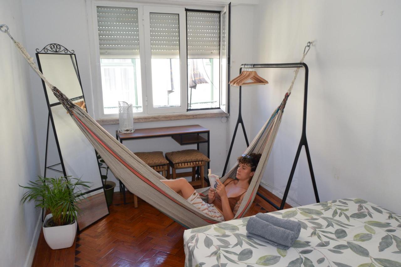 Maria Shared Apartment In Central Lisbon Exterior photo